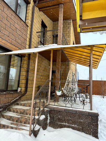 Дом 188 м² на участке 10 сот.