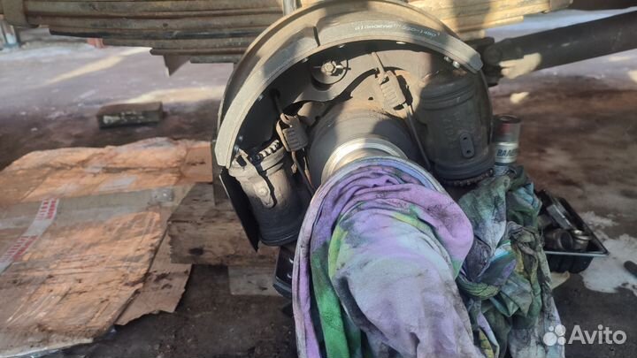 Isuzu Forward (F-Series), 1994