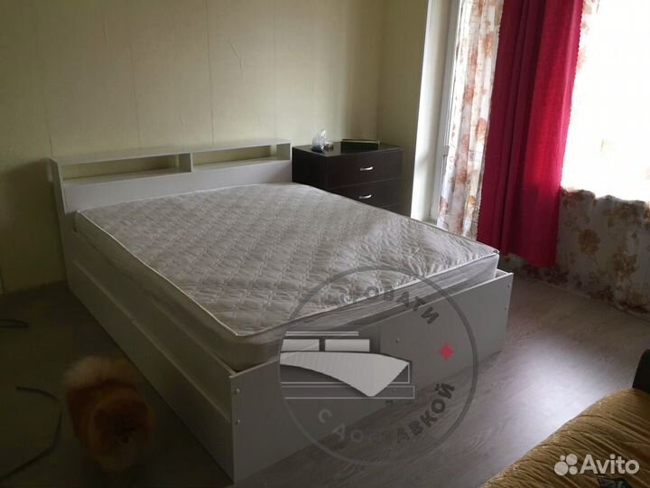Кровать двуспальная