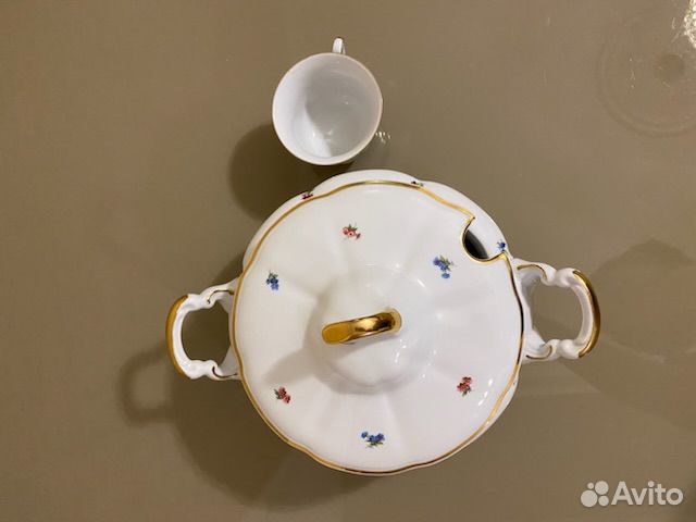 Салатница, супница, тортница