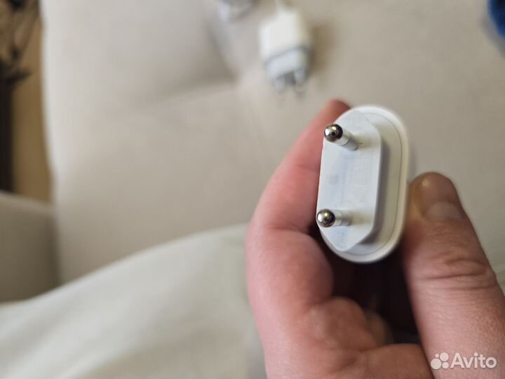 Оригинал. Зарядное устройство Apple 20W USB-C