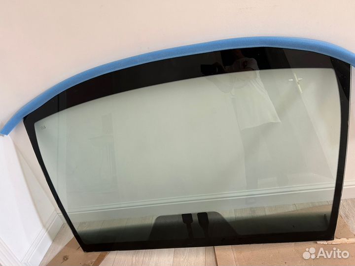 Лобовое стекло