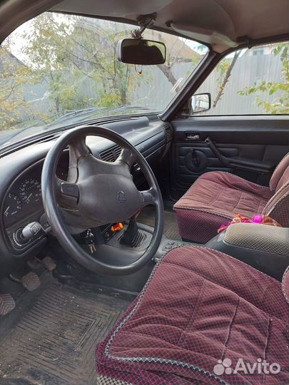 ГАЗ 3110 Волга 2.4 МТ, 1998, 125 000 км