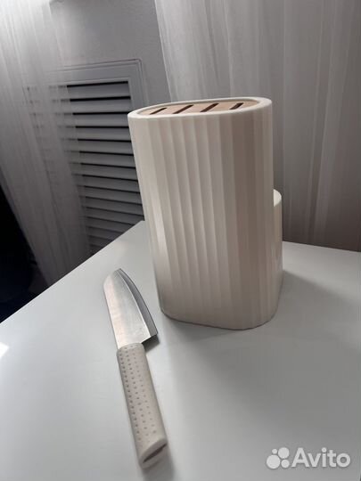 Подставка для ножей