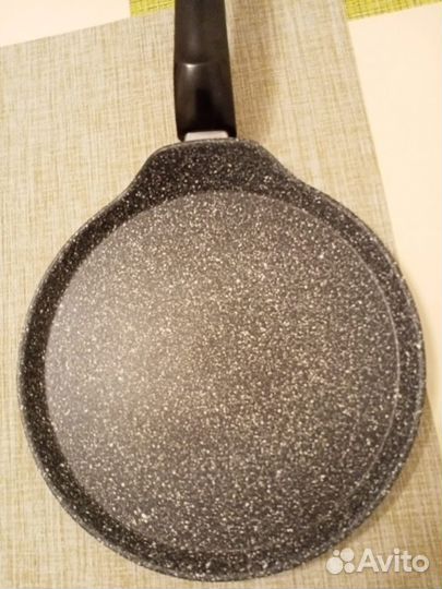 Сковорода для блинов с антипригарным покрытием