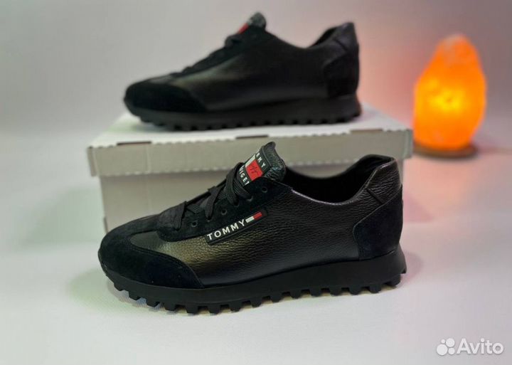 Кроссовки Tommy Hilfinger спортивные