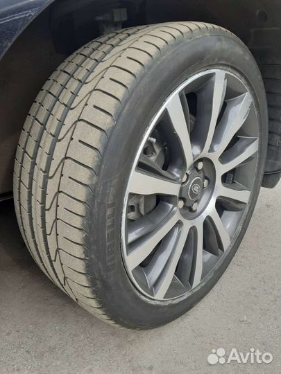 Pirelli P Zero 285/40 R21 109Y