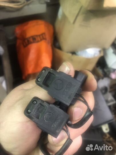 Форсунки омывателя лобового стекла Mercedes