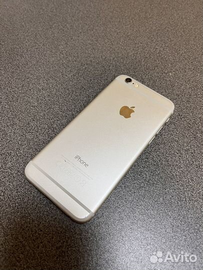 Телефон iPhone 6
