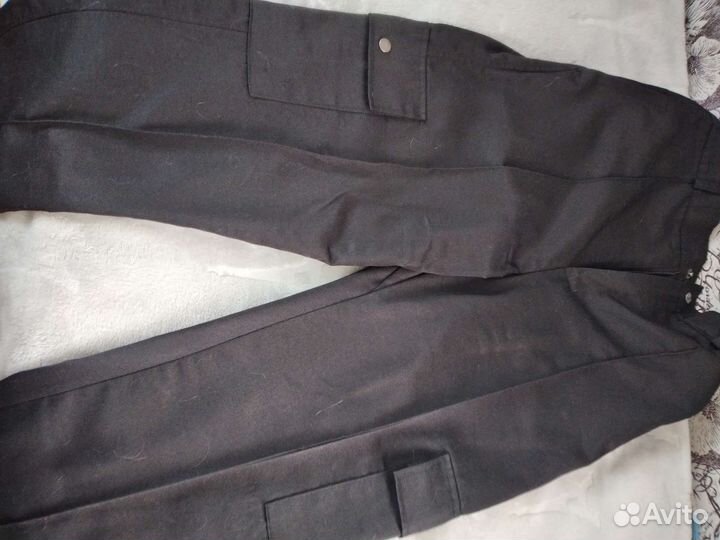 Черная форма охранника