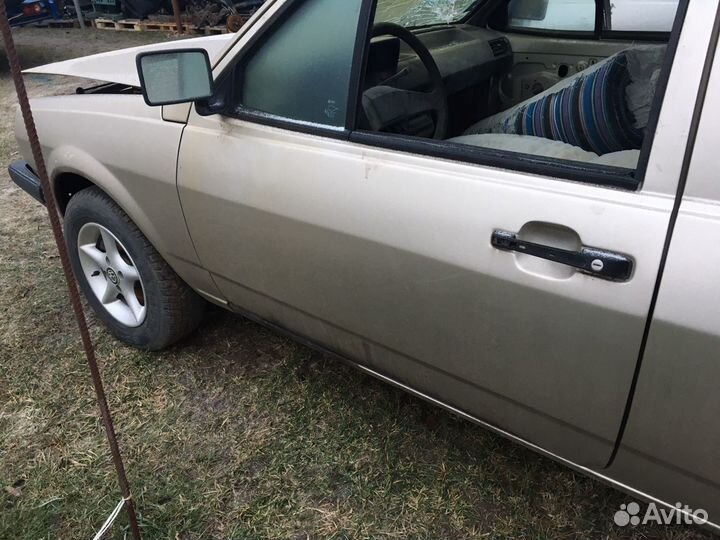 Дверь передняя Левая Фольксваген поло 2