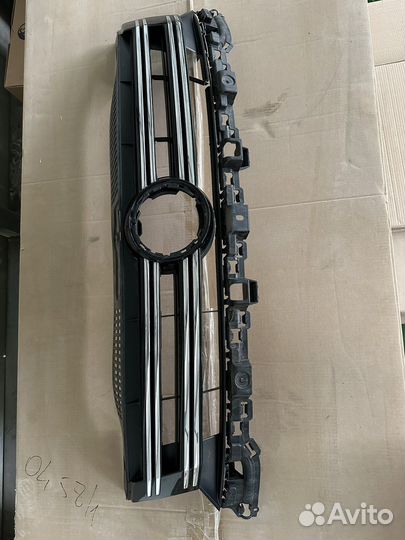 Решетка радиатора Tiguan 2012 2.0 tsi