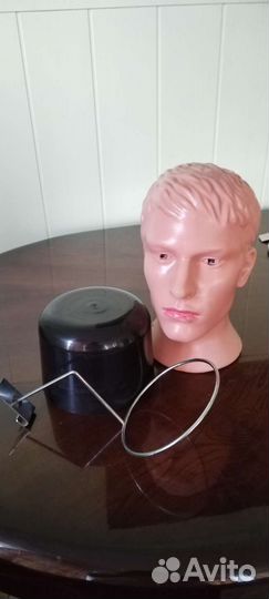 Манекен голова для шапок