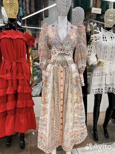 Платье в стиле zimmermann