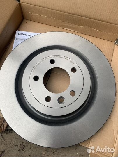 Комплект задних тормозных дисков Brembo Land Rover