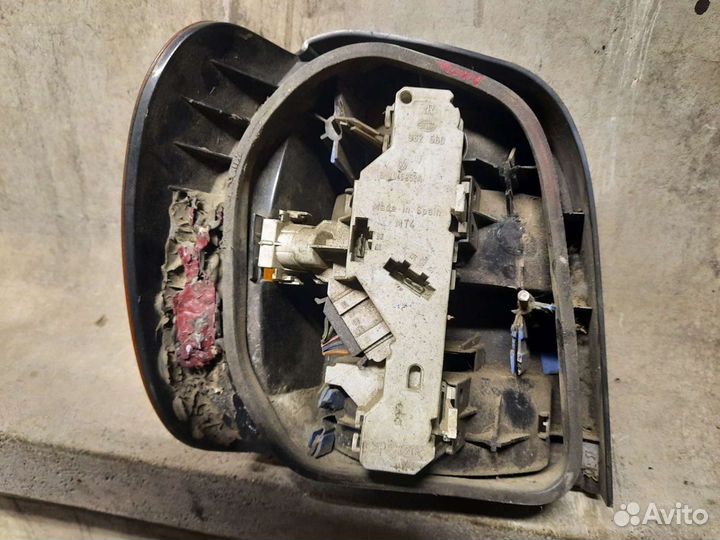 Фонарь задний правый Volkswagen Polo 3
