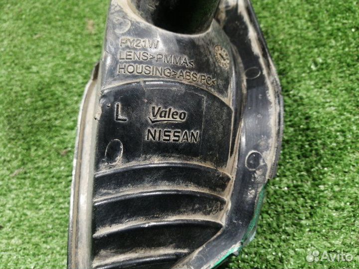 Повторитель поворота передний левый Nissan Micra