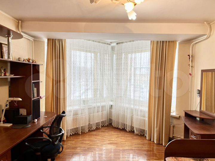 3-к. квартира, 78 м², 4/9 эт.