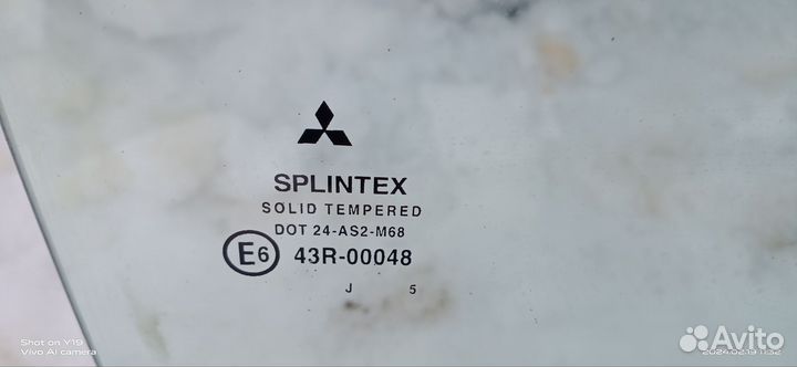 Стекло заднее боков. пр оригинал mitsubishi кольт