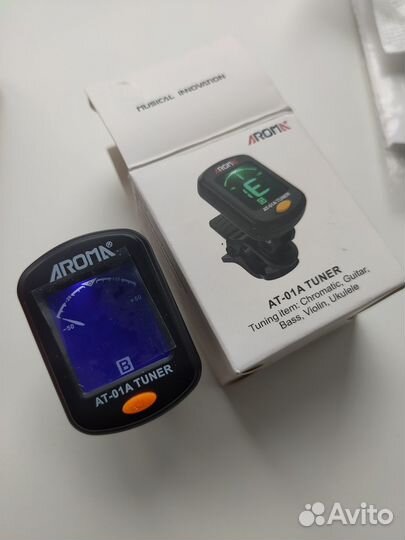 Тюнер Aroma AT - 01 A для струнных инструментов