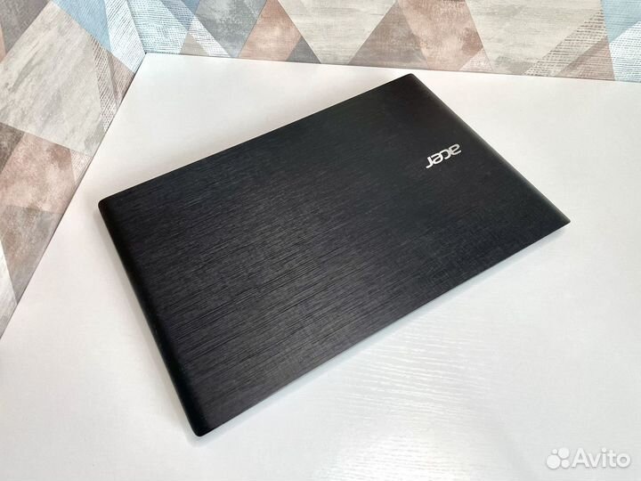 Ноутбук Acer 17 дюймов/480 гб ssd