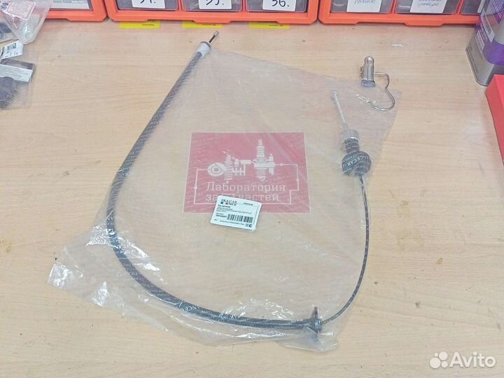 Трос сцепления Логан Сандеро