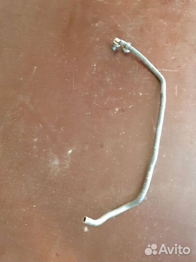 Шланг с клапаном вакуумный Фольксваген Гольф 5 +