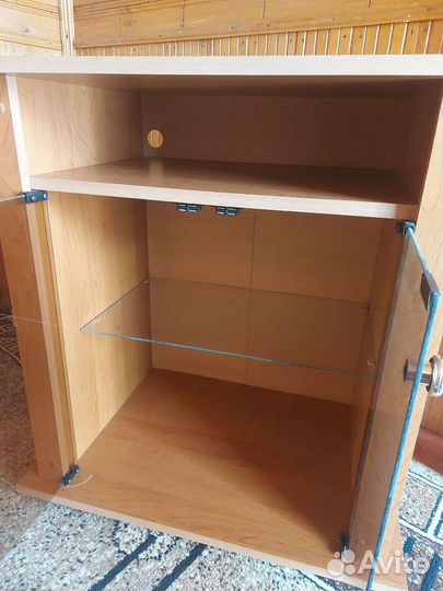 Тумба под телевизор