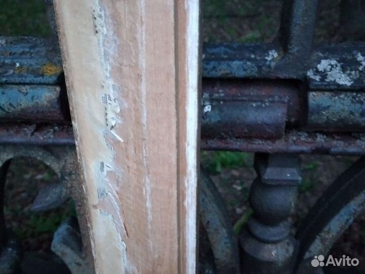 Старинная багетная рама. Дерево