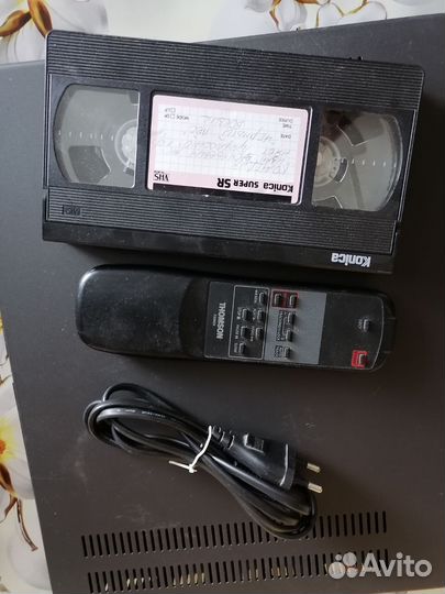 Видеомагнитофон thomson