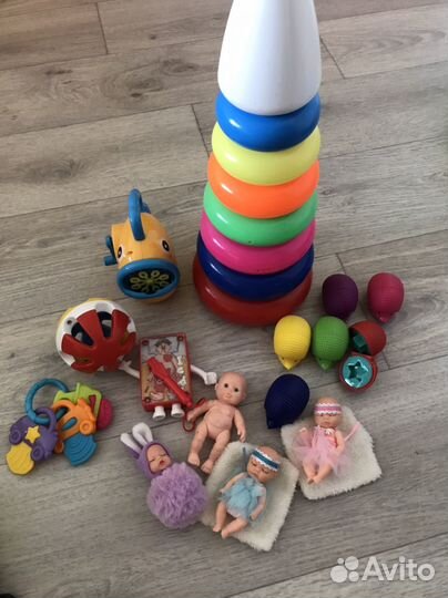 Игрушки для малышей пакетом