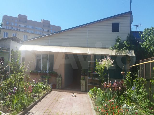 Дом 110 м² на участке 5 сот.