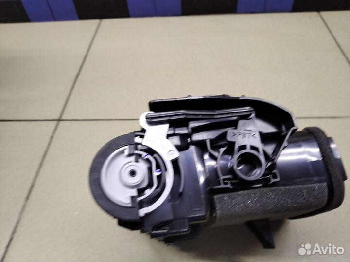 Дефлектор воздушный Fortuner 2015