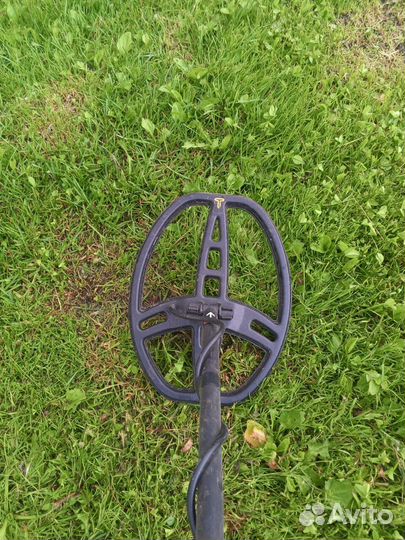 Продам металлоискатель