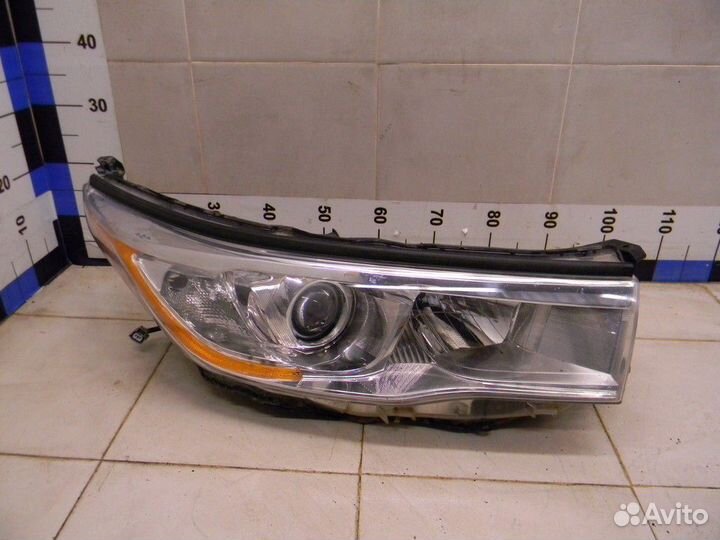Фара правая Highlander III 2013