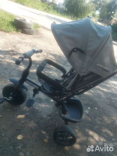 Трехколесный велосипед