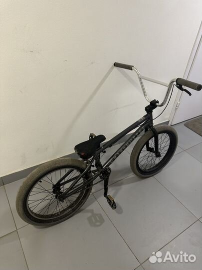 Трюковой велосипед bmx