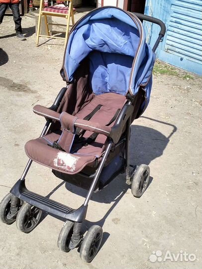 Прогулочная коляска