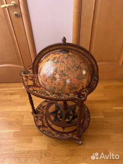 Глобус-бар напольный