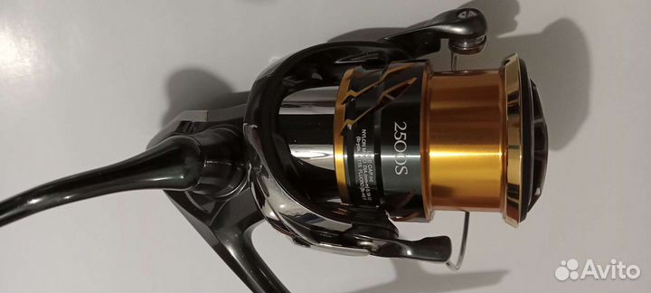 Катушка Shimano 20 Twin Power 2500s