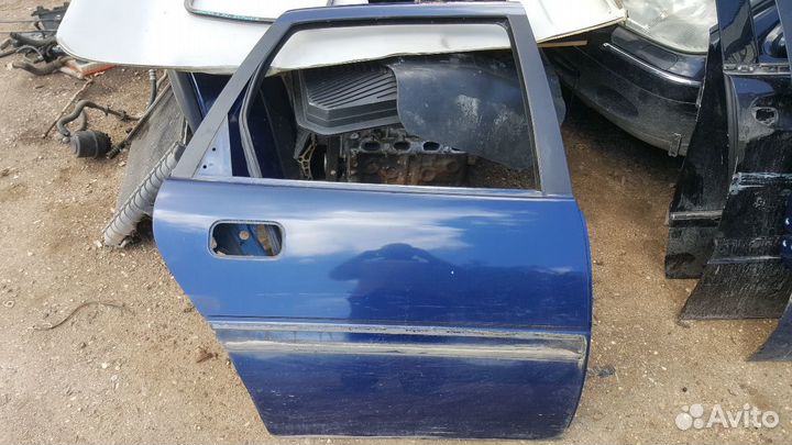 Дверь задняя правая Opel vectra a опель вектра а