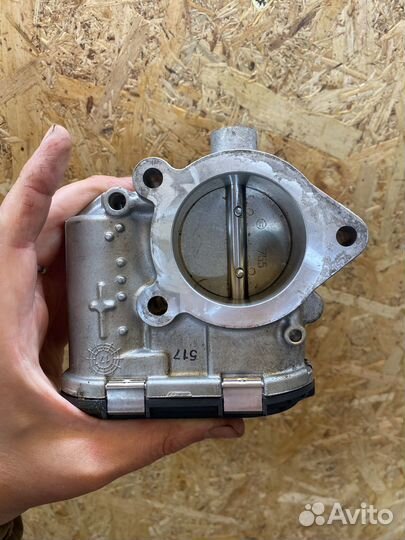 Дроссельная заслонка