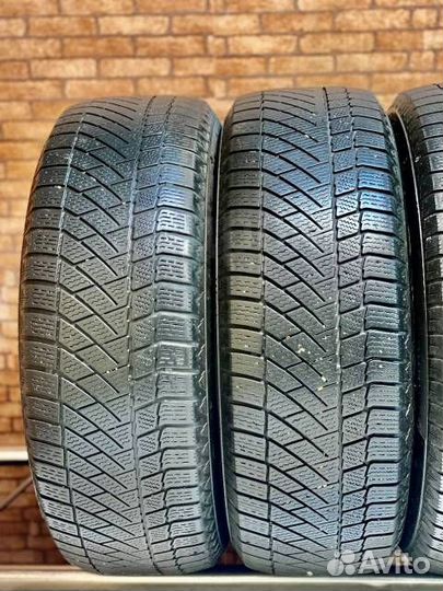 Continental ContiVikingContact 6 SUV 225/65 R17 102T