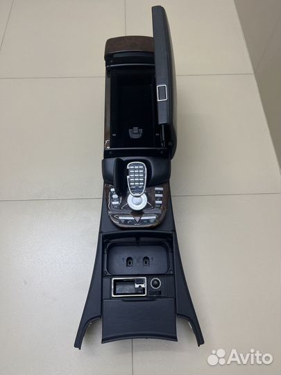 Центральная консоль в сборе Mercedes W221