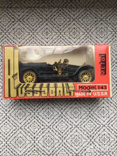 Модель СССР 1:43 руссобалт