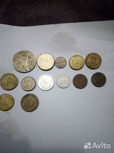 Продаю манеты