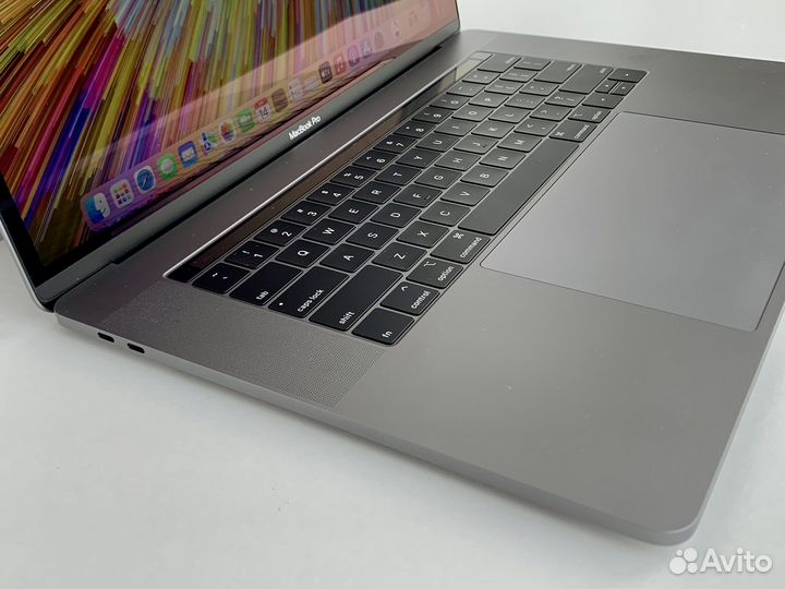 MacBook Pro 15 2019 i9 2.3/16/512 Идеал
