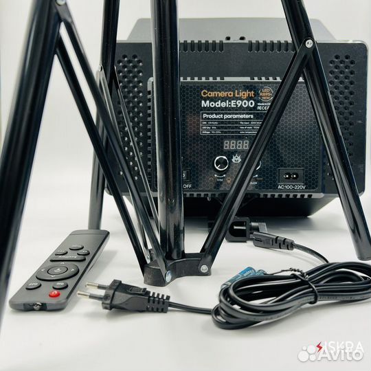 Видеосвет LED Camera Light E900 + Штатив