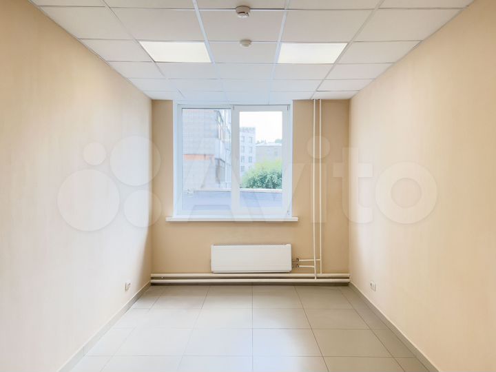 Офис в Бизнес Центре, 17.86 м², (2 этаж, 209)