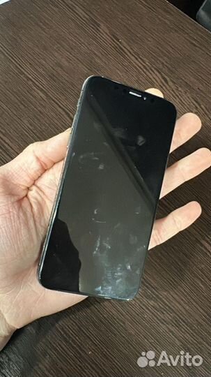 iPhone X, 256 ГБ